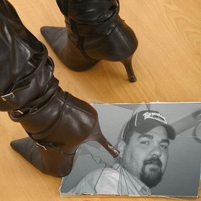 I'm just a Bi Guy. That has a Female Foot Fetish.🏳️‍🌈🇺🇲🏳️‍⚧️

I'm no Humanatm or Paypig.