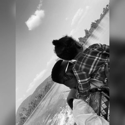 true_lyff's profile picture. True Life