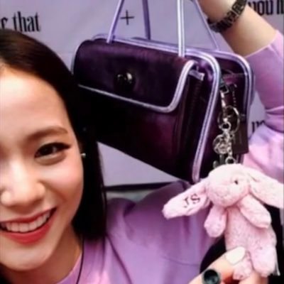 행복지수 103%♥️🌹 지수야 4랑해🖤💖 #BLACKPINK #JISOO #블랙핑크 #지수 https://t.co/MUNFOwlIEq #BLISSOO @officialBLISSOO 🎁🎀