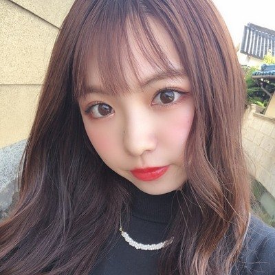 ビンボーな母子家庭育ち(´•ω•̥`)⇒介護職に就くもブラックすぎて鬱病になり退職⇒スーパーでバイト⇒今の現状を変えたいと思い、ネットビジネスに出会う⇒3ヵ月で月収100万円達成💛
時間とお金が自由になって幸せな毎日に。
私のように現状を変えたいと思っている人を無料でサポートしてます✨