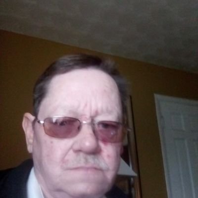 I am single and looking for a good woman here