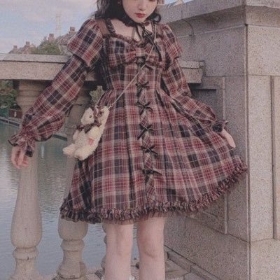 この髪色でプリクラ撮りたかったんだけど一緒にナンジャきた子がこの後バイトだったから早々にお別れしちゃって撮り逃しちゃった 色落ちする前に撮りたい