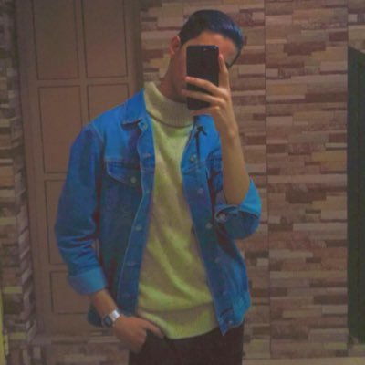 Hdii18M's profile picture. بعض البشر إن احترمتهم سيزيدون من إساءتهم إليك، ويتمرّدون عليك...💛🌻