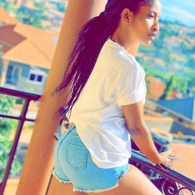 okaya_m's profile picture. Social influencer