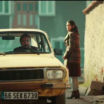 herkesgibi_0's profile picture. hüzün benim en doğal halimdir