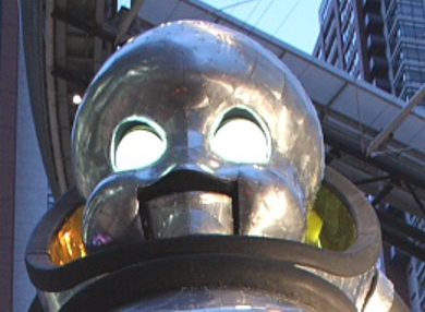 GrowingUpOtaku's profile picture. A snarky yet loving take on hi-tech and Internet culture