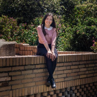 Product Manager @ Platzi | Me encanta leer, comer y bailar.