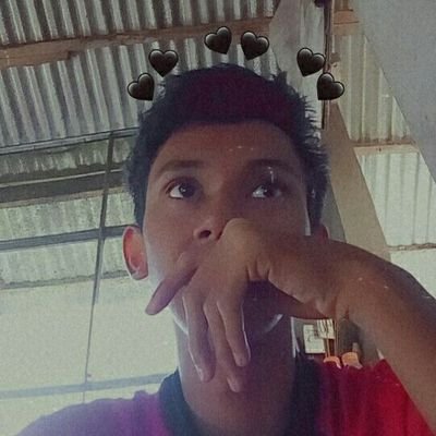 itsmejayden1's profile picture. bye🙃