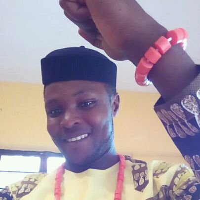 FrankWenceslas's profile picture. following... follow back.