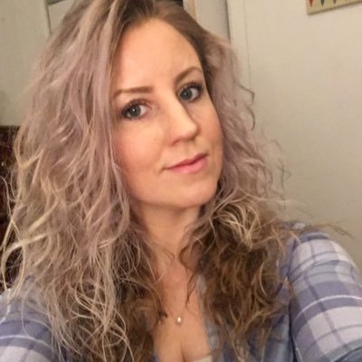 snapchat: momof4fellas • instagram: four_boys_mom & lauren_michelle_325 • facebook: Lauren Michelle Pruett