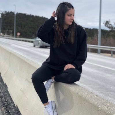 paulamcb_'s profile picture. La vida es un baile de ilusiones y quien no baila esta muerto