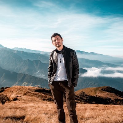 jcm113's profile picture. Fotografía

Licenciado en Comunicación e Informática Educativa - UTP
🔮