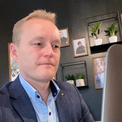 PasiPasa's profile picture. CEO & Salesman, toimitusjohtaja, myyntimies, yritysvalmentaja ja paikallisvaikuttaja I https://t.co/62rHVA3PXu & https://t.co/x3QvYpJO3i & https://t.co/g555srKu6E