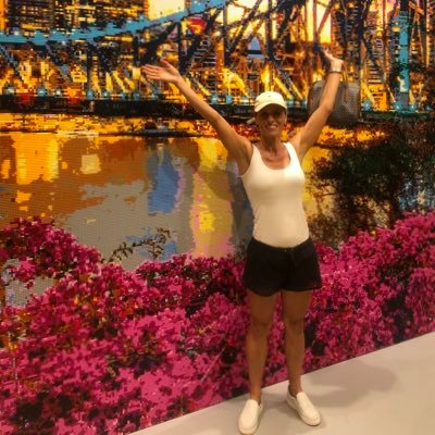 melaniegabbie's profile picture. Educator