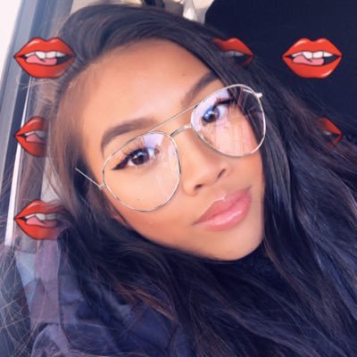 aletheialuna's profile picture. 