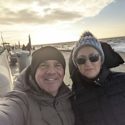 Delivery of quality PE in primary schools level 5 and A licence football coach, FA women and girls community champion/YST tutor,enjoying life to the full.⚒️coyi