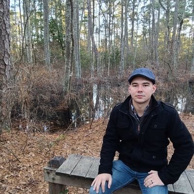 DominicBorboa's profile picture. I like dogs. Dogs are cool.