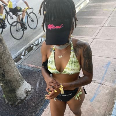 🖤🎤Singer/Songwriter • Apple Music: Lexi Nakira For Booking, Business or Features contact: kmack368@icloud.com or 512-375-2250