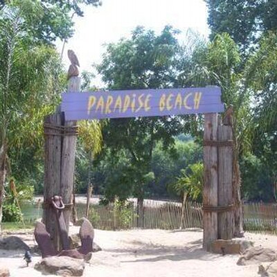 Paradise Island Beach Bowl Bowling Alley In Neville Island