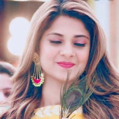 pari31140183 Profile Picture