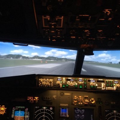 学生 航空無線通信士(14歳時取得) 低浮上を極めてます。 たまにX-Plane11とMSFS2020やります。航空系は大体フォロバします。 無言フォロー失礼します。