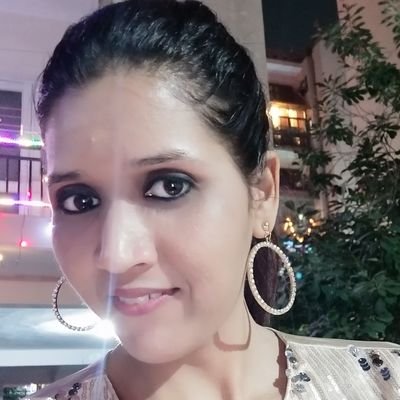 SarikaWriter's profile picture. Innovate your Writing Work with Me. I write for you, your team and all.