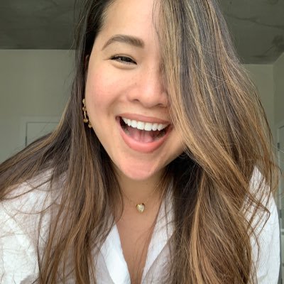 Food Blogger. Advertising Professional. Filipino in Boston. Constantly thinking about dessert.