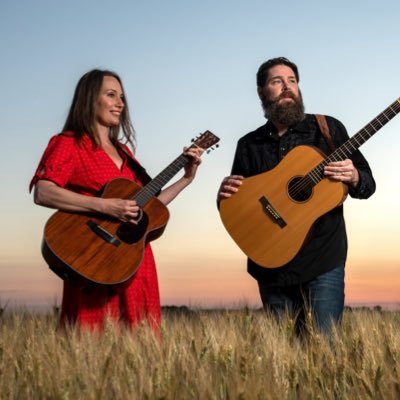 Haunting harmonies from the Great Plains of Saskatchewan - Country Folk Duo Lindsay Arnold & Mike Davis