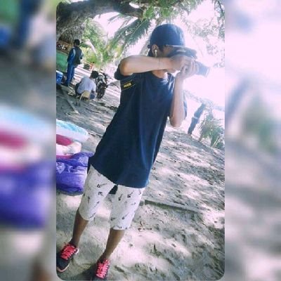 editor2k15's profile picture. Choreographer 💪🏻 MusicEditor 💻🎧
Follow ☝🏻me on Youtube 🥰channel 💻
DanceMusicVideoEditorKing 🎶💻🎧💪🏻