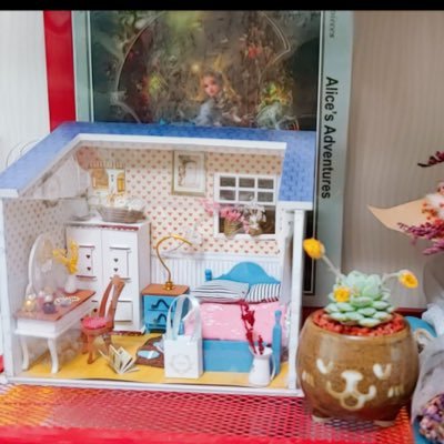 PwG74Oef1oE1Hdd's profile picture. 쓰레기는 쓰레기일뿐