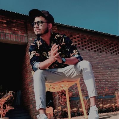 SR9999999999999's profile picture. Asalam walekum welcome my kingdom