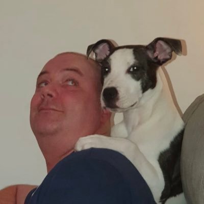davem870's profile picture. 