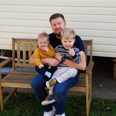 Andrew Saunders Profile