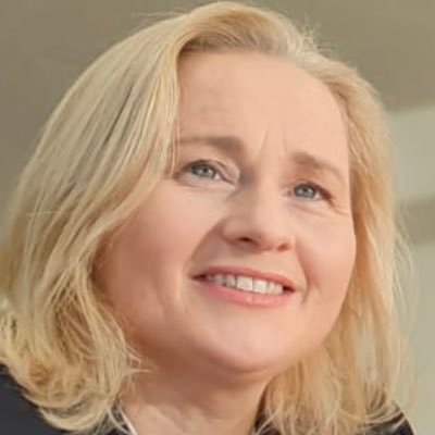 Member of KCC . Cathaoirleach of Kerry ETB ,member of LCDC &LAG,Southern Regional Health Forum and Southern Regional Assembly.