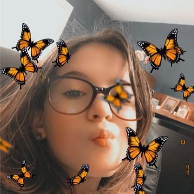 zoeygraham14's profile picture. 🐶🐶4 fur baby’s🐭🐭
❤️family❤️
🤞🏻crushing🤞🏻