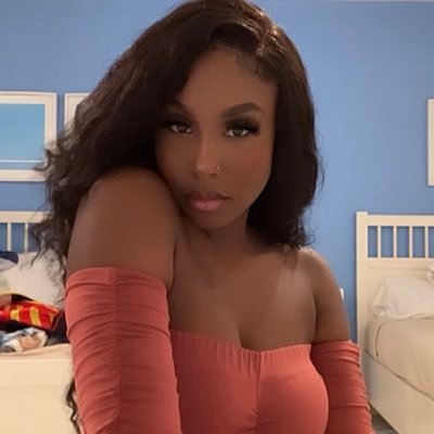 AR✈️Orlando 🎀| Lash Artist 🧖🏾♀️| facial Specialist 💉| Registered Phlebotomist Tech. 👩🏾⚕️| Nurse in the Making sc: Dystaneeeb