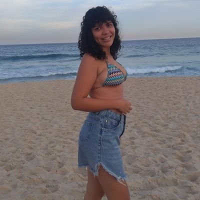 Seja você e pronto💥
O amor é tudo o que eu fosso oferecer. 💞