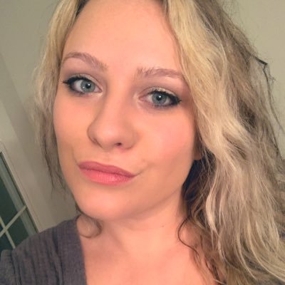 Cait_eliz's profile picture. 🦁