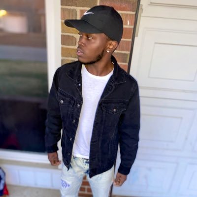 • Fmoi- @2dukess || • Amos- @kess.hoon 👻|| • LLG 🕊 We Watching Over You 💔🙏🏾|| • Father of 3 💙