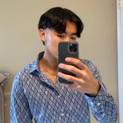 DrewYea's profile picture. get in the mech shinji