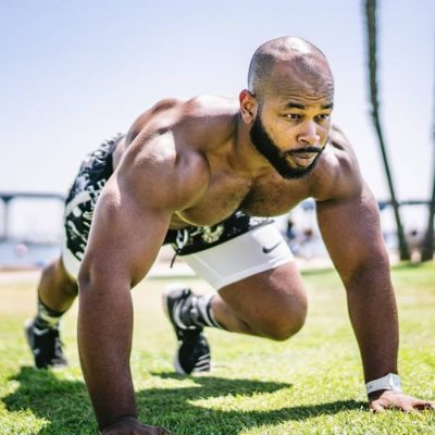 Former D1 College LB 🏈 | All-State California Linebacker | Certified Personal Trainer @gridironelites | Follow Us On IG! Link Below For Daily Workouts ⬇️ 💯