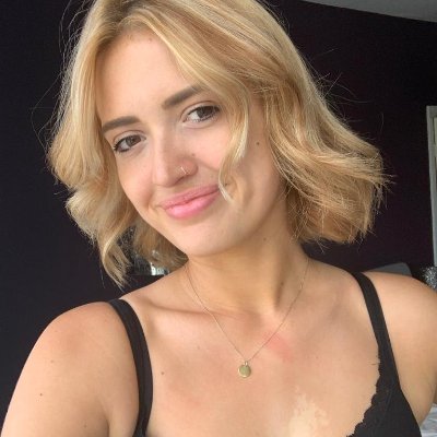 just another freelance journo with ADHD 💛 Words in HuffPost UK, Cosmo, ELLE, Good Housekeeping, and more.
email: georgialockstonewrites@gmail.com