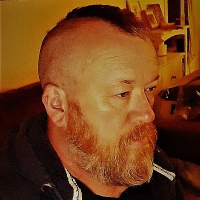 luthier72's profile picture. 