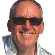 Former Scotland Yard, International and Organised Crime Detective. Crime writer. Any questions about policing - just ask. #amwriting, #amquerying -