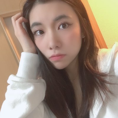 ゆるーくツイートします！ フォローしてくれたら嬉しいです！ Instagram→ https://t.co/6I7dALvLWN