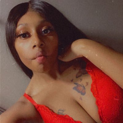 “Live life to the fullest, your beautiful 🦋” 24 & Lit babyy 👑🥵