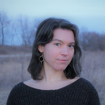 Creative Nonfiction MFA @iowa_nwp | Poetry Editor @BrinkLiterary |  2023-2024 Emerging Critics Fellow for @bookcritics | she/her/hers