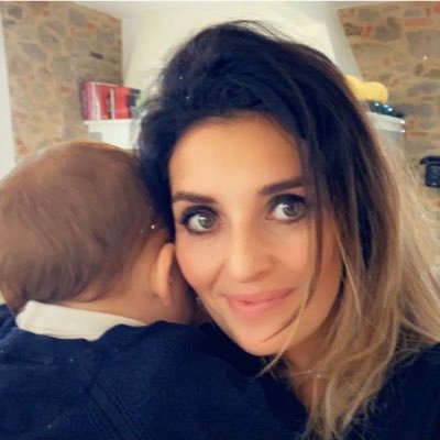 ArchLi1812's profile picture. Architetto. Una simpatica rompi che va pazza per la Bellezza in tutte le sue forme, una filantropa patologica che disegna bulloni! Moglie, e Mamma di Brando.