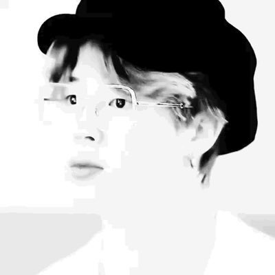 #BTS: life goes on, let's live on • ♡︎ • fan account♥ •☽• she/her ✊🏿✊🏾✊🏽✊🏼✊🏻