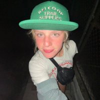“chloe” (@chloe38046626) 's Twitter Profile